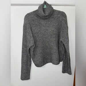 H&M Charcoal Ribbed Turtleneck Sweater